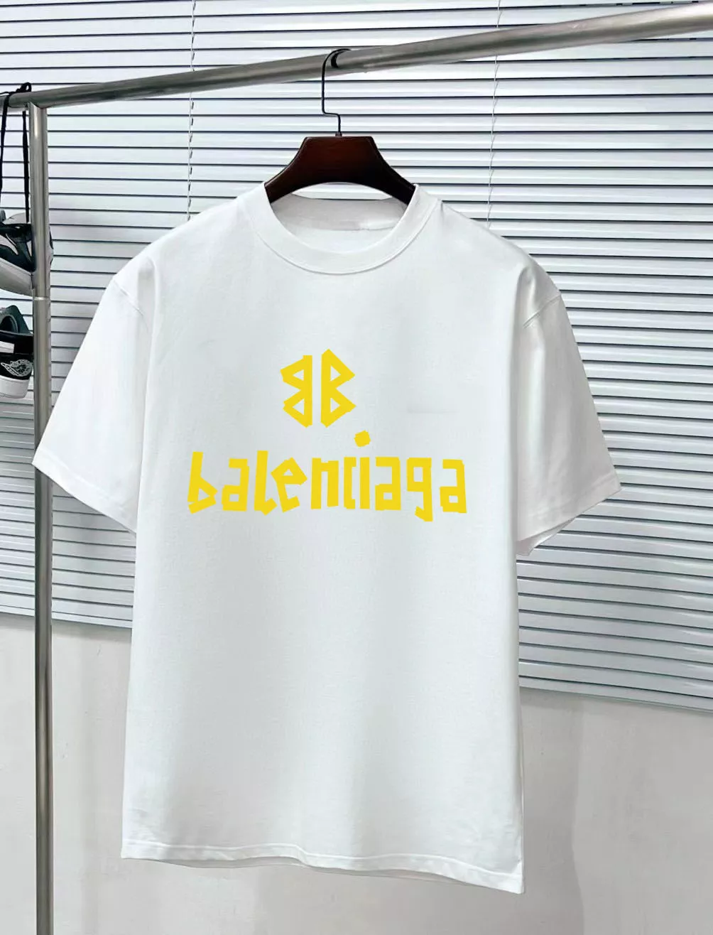 balenciaga t-shirt manches courtes pour unisexe s_12b2412